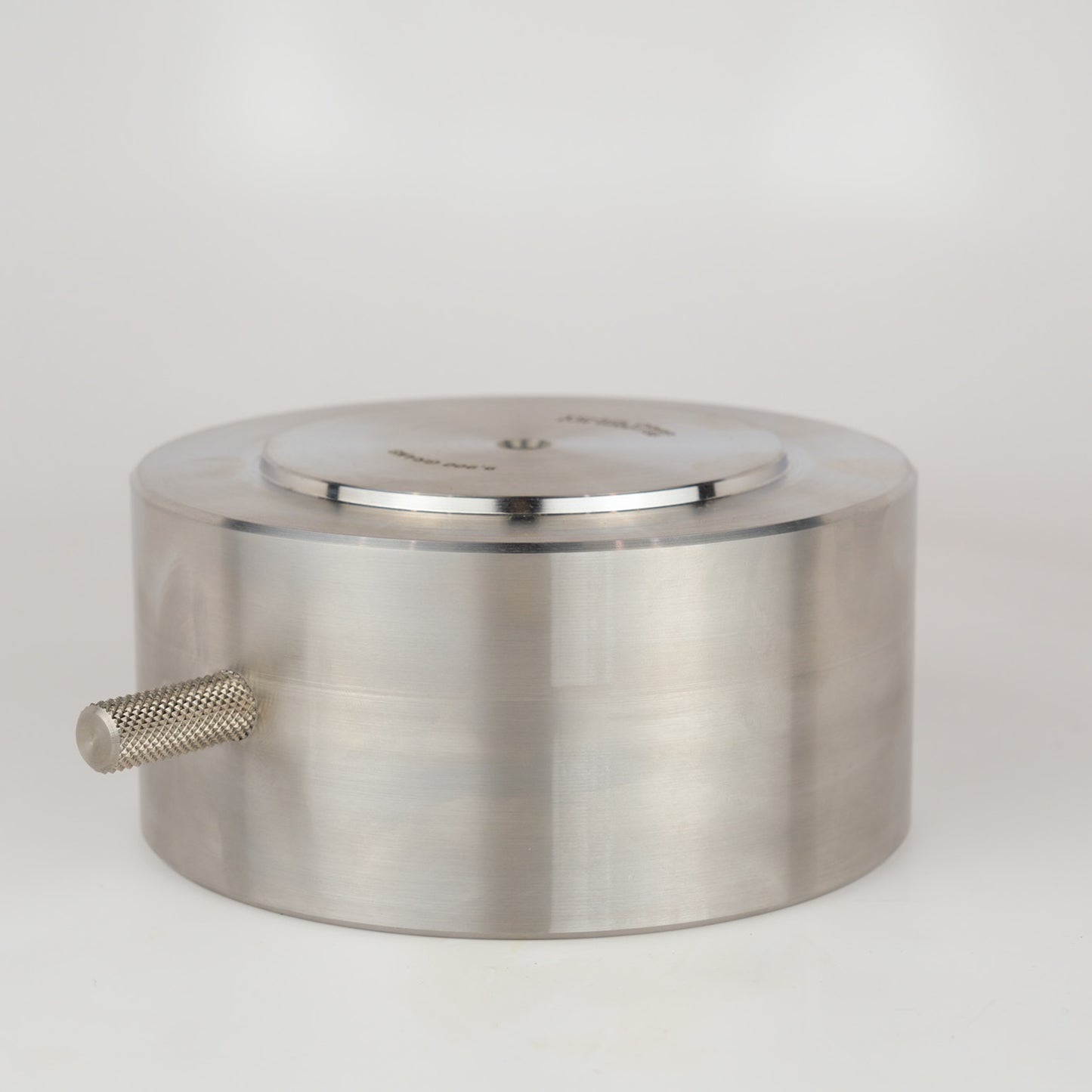 Weight Stainless Steel 9,900 Gram 6" Diameter