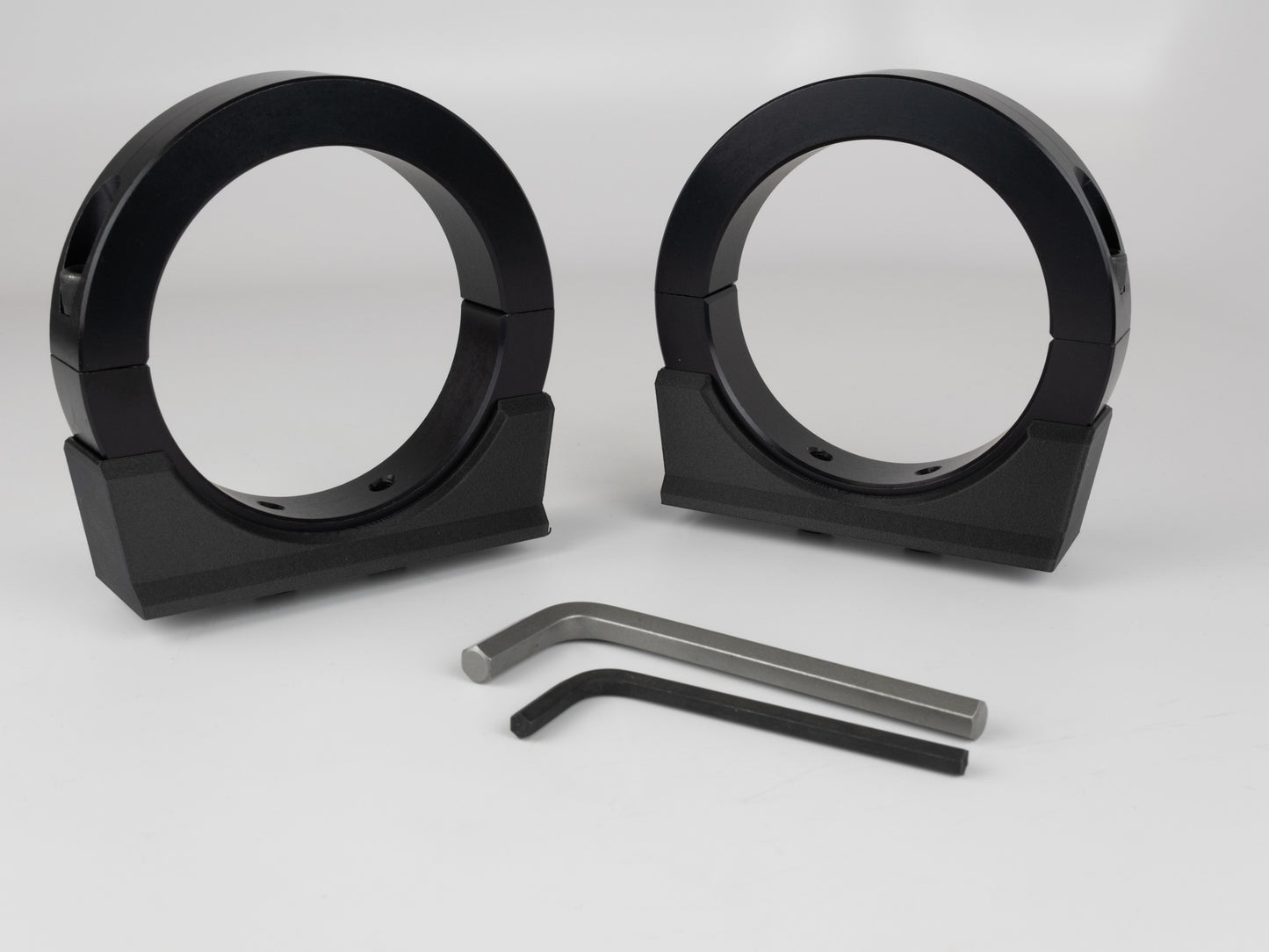 Vector Mounting Bracket for Columns