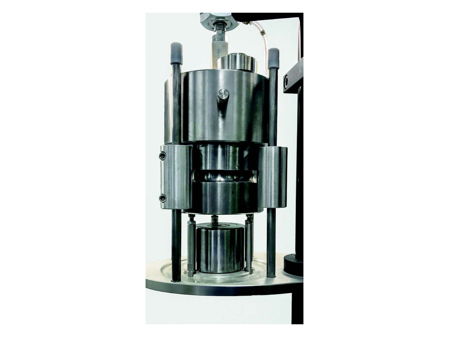Motorized Melt Flow Tester – Performs ASTM D1238 and ISO 1133 Procedures B and C